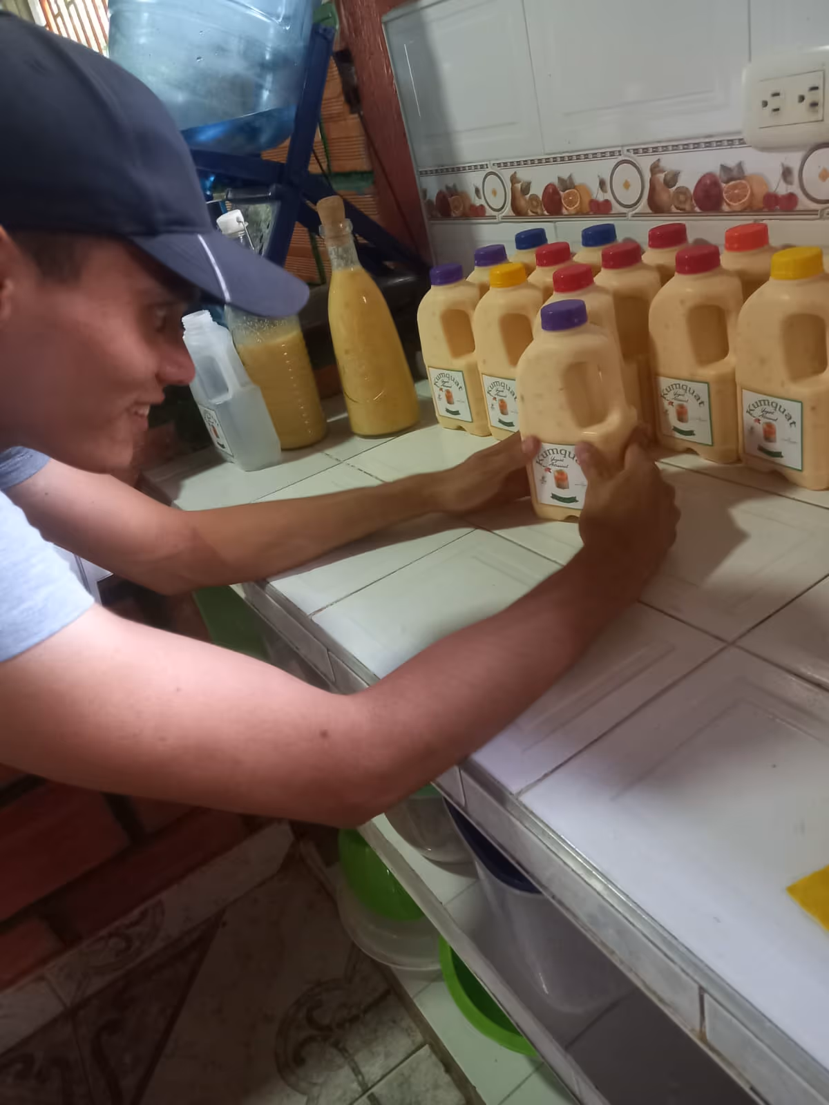 Elaboración artesanal del yogurt La Esmeralda (2)